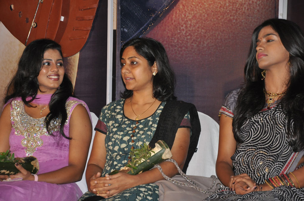 Viththagan Audio Launch Event hd photo