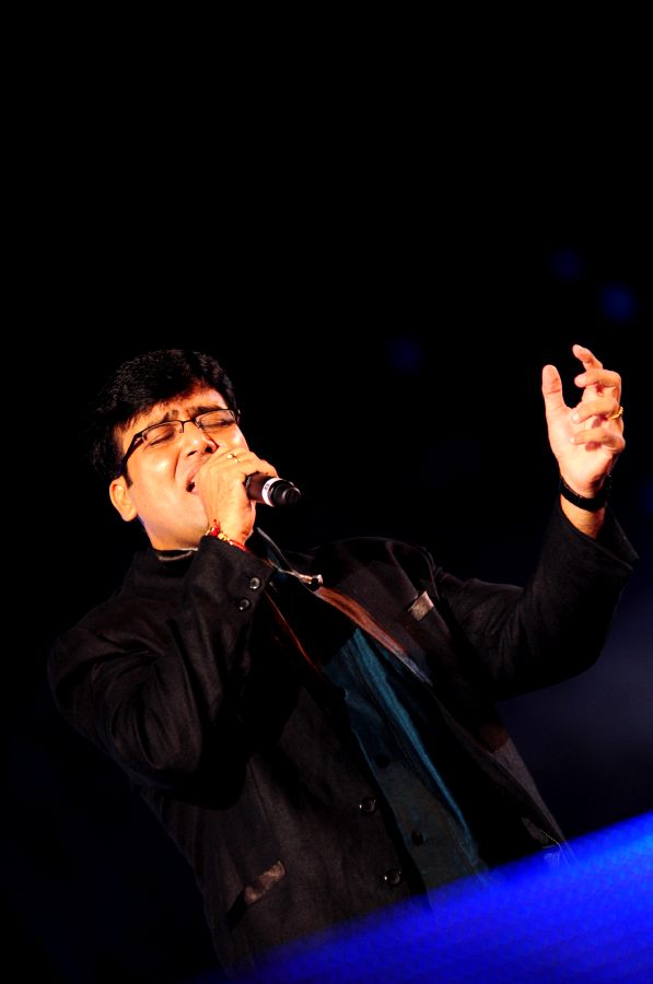 Harris On the Edge Music Concert Stills Event hd photo