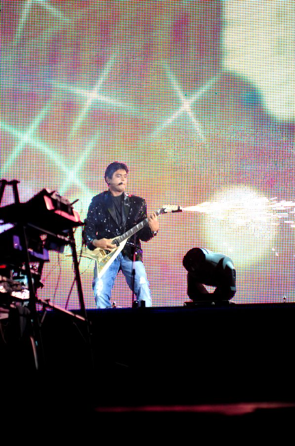 Harris On the Edge Music Concert Stills Event hd photo