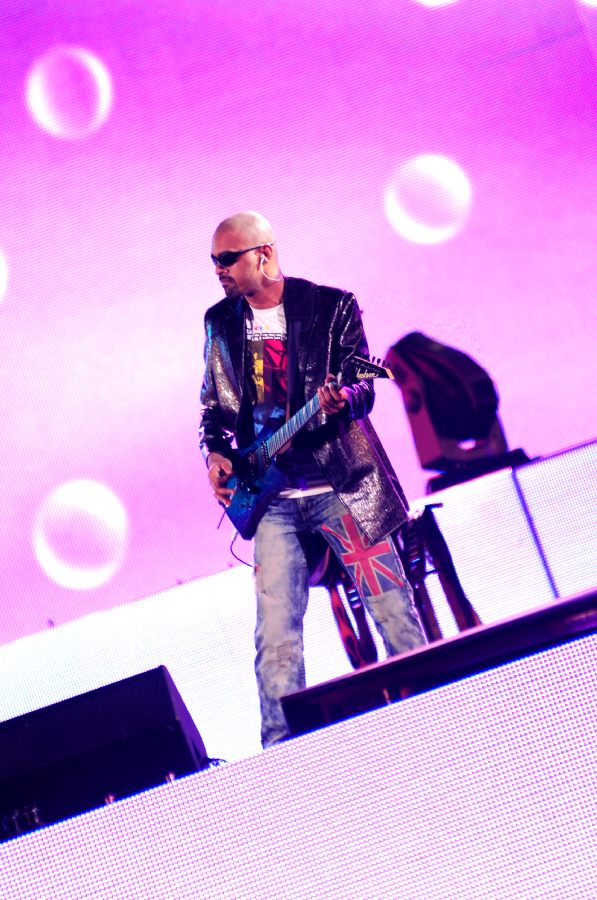 Harris On the Edge Music Concert Stills Event hd photo