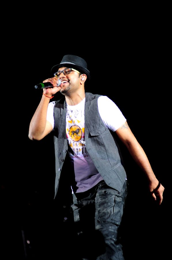 Harris On the Edge Music Concert Stills Event hd photo