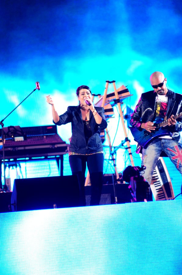 Harris On the Edge Music Concert Stills Event hd photo