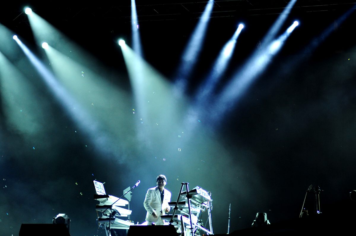 Harris On the Edge Music Concert Stills Event hd photo