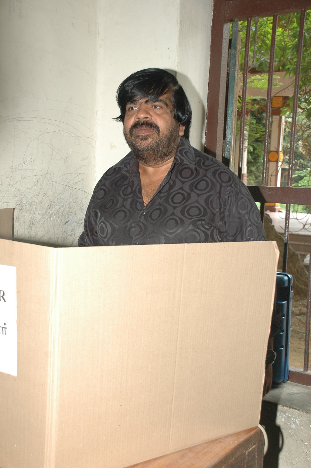 Kollywood Celebrities Cast Their Votes Event hd photo