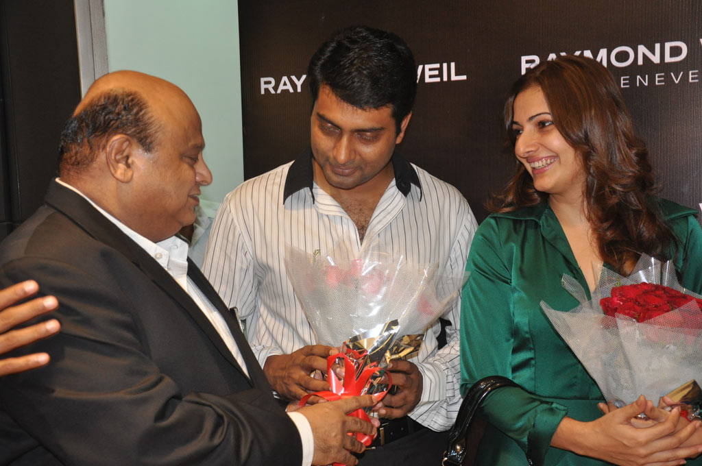 Narain Launches RayMond Weil Watches Event Event hd photo