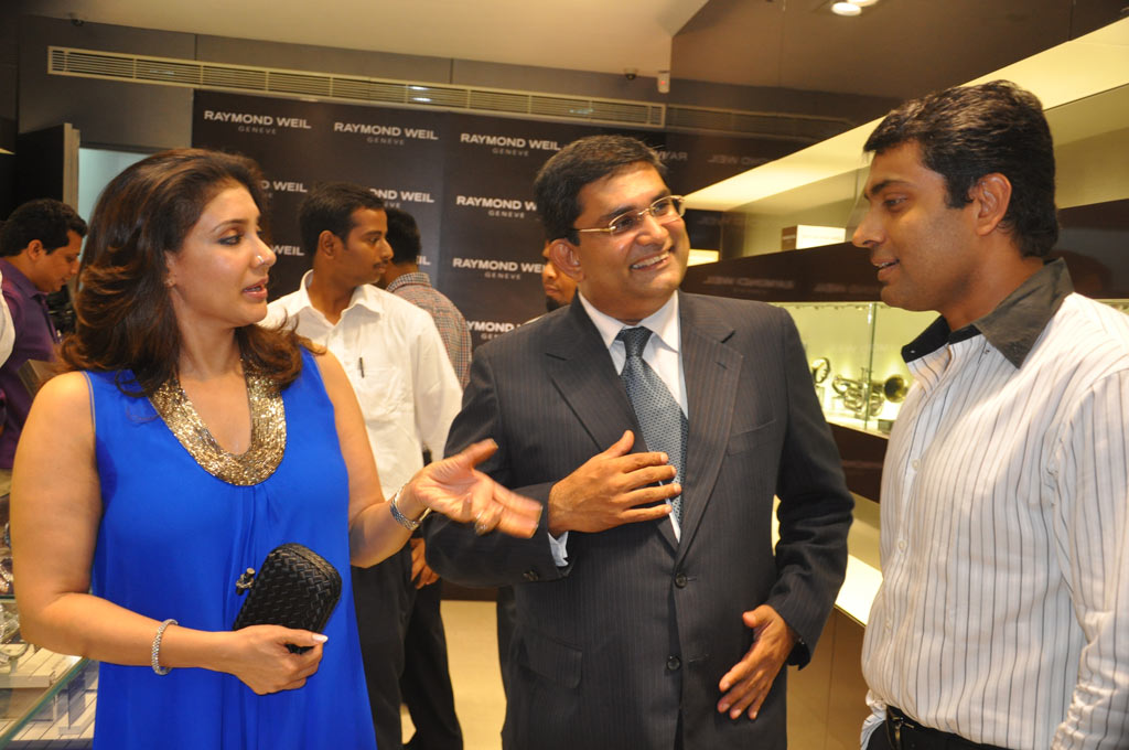 Narain Launches RayMond Weil Watches Event Event hd photo