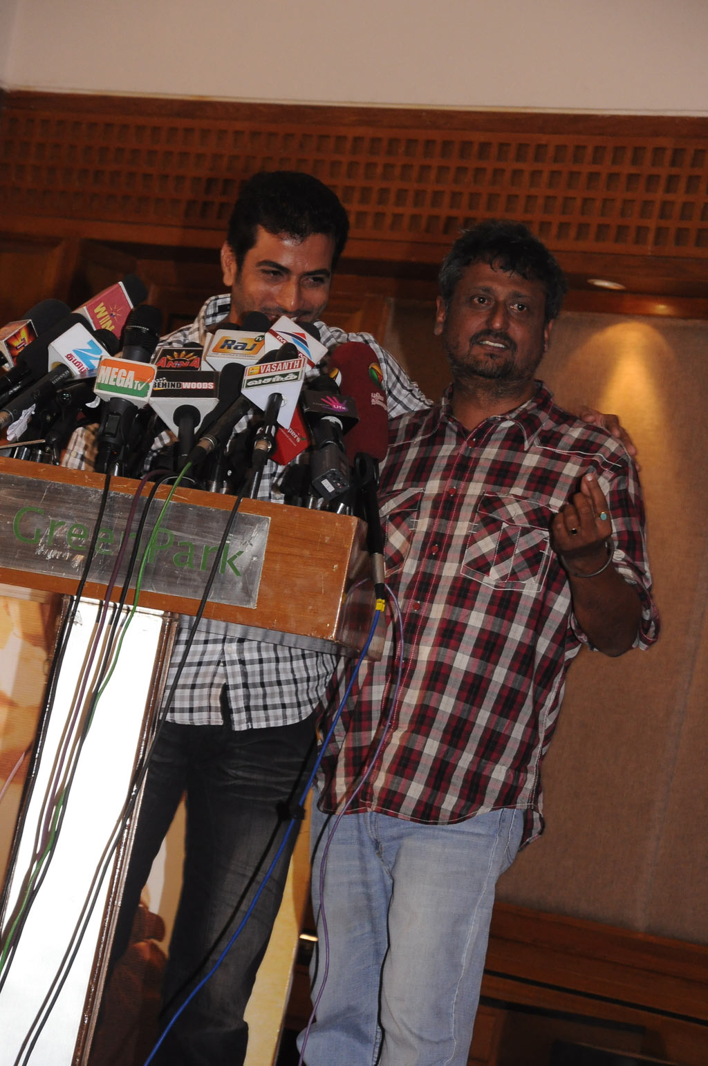 Osthi Movie Press Meet Event hd photo