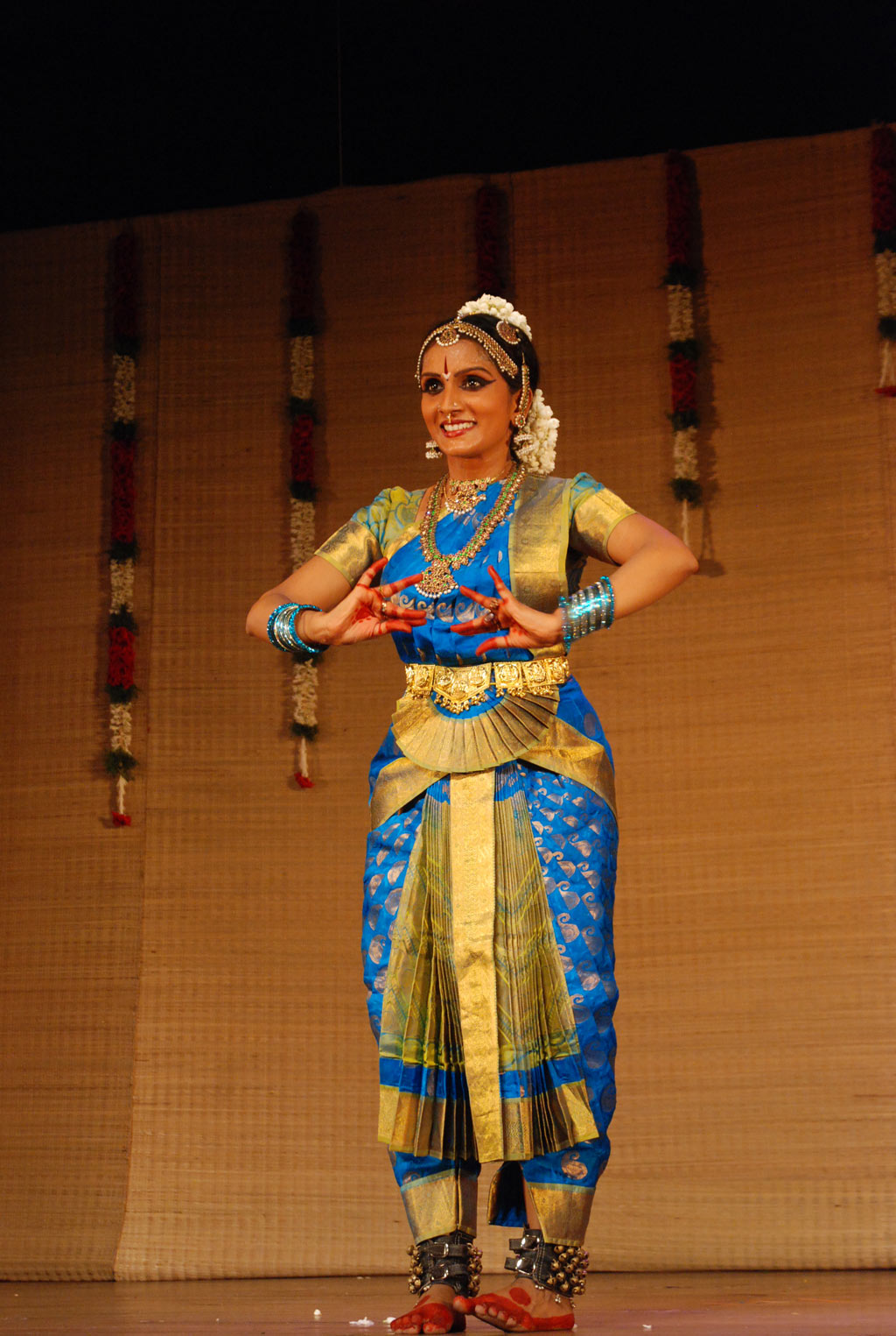 Tv Actress Ammu At Bharathanatya Arangetram Stills Event hd photo