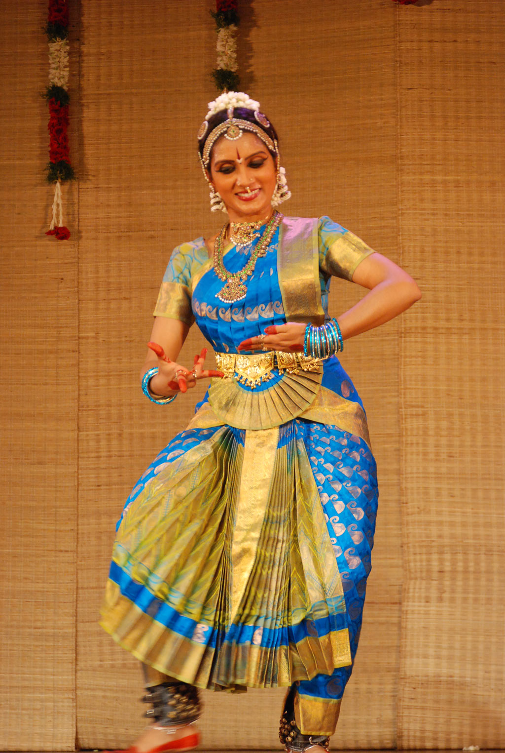 Tv Actress Ammu At Bharathanatya Arangetram Stills Event hd photo