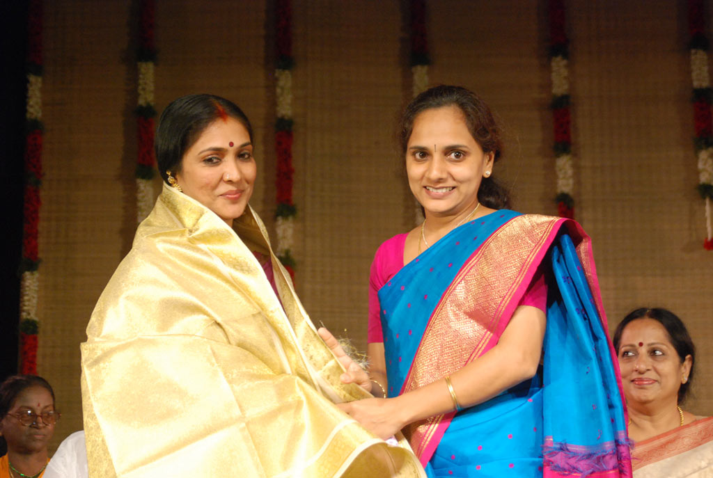 Tv Actress Ammu At Bharathanatya Arangetram Stills Event hd photo