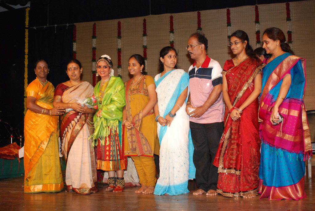 Tv Actress Ammu At Bharathanatya Arangetram Stills Event hd photo