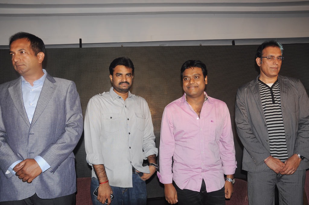 Harris Jayaraj On the EDGE Concert Pressmeet Event hd photo