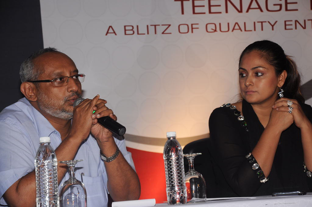 Simran at Teenage Bonanza Event hd photo