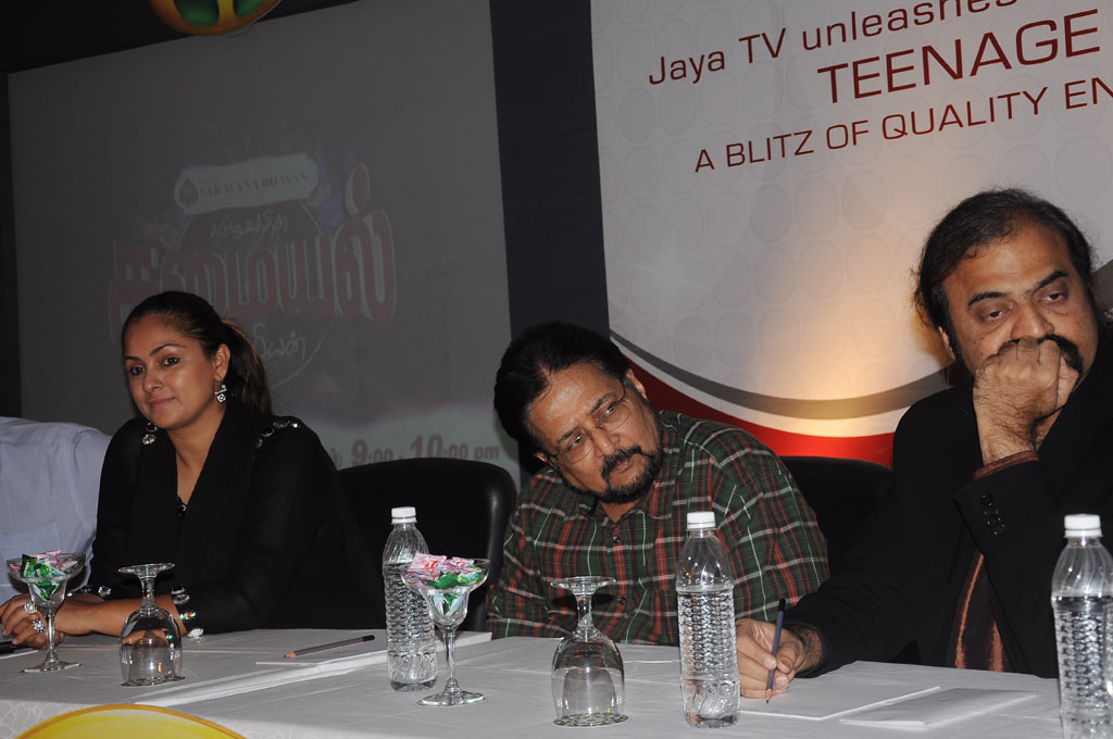 Simran at Teenage Bonanza Event hd photo