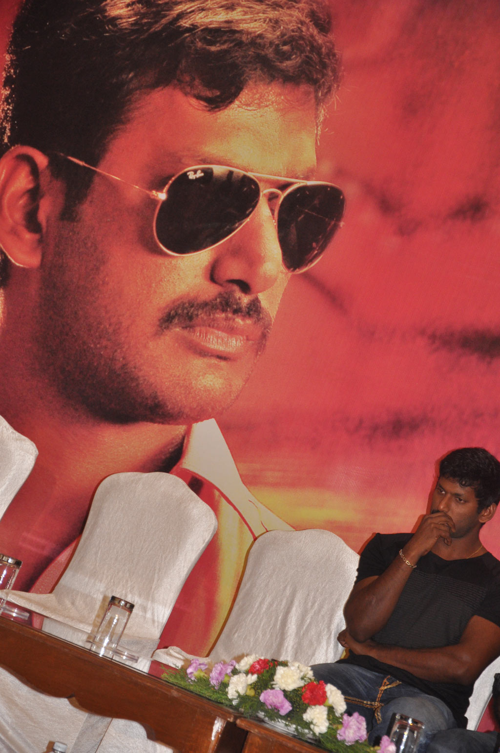 Vedi Movie Press Meet Event hd photo