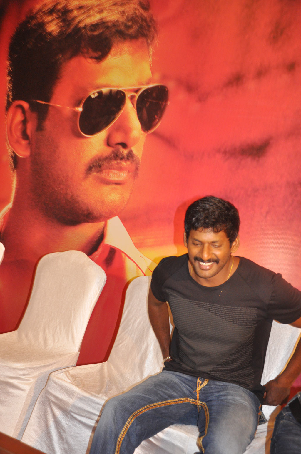 Vedi Movie Press Meet Event hd photo