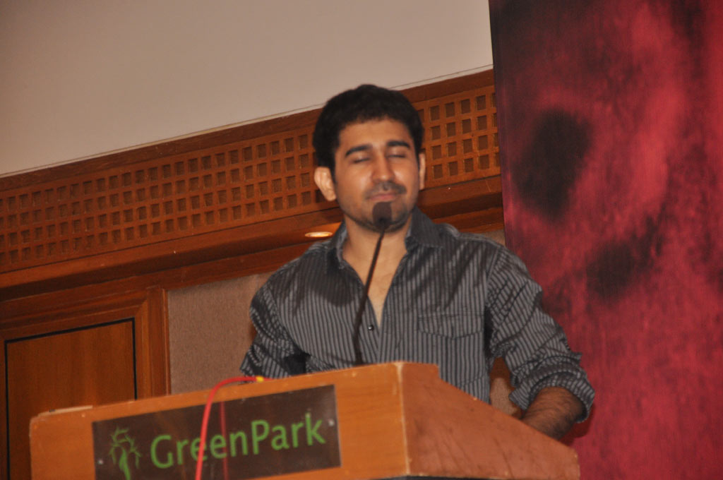 Vedi Movie Press Meet Event hd photo