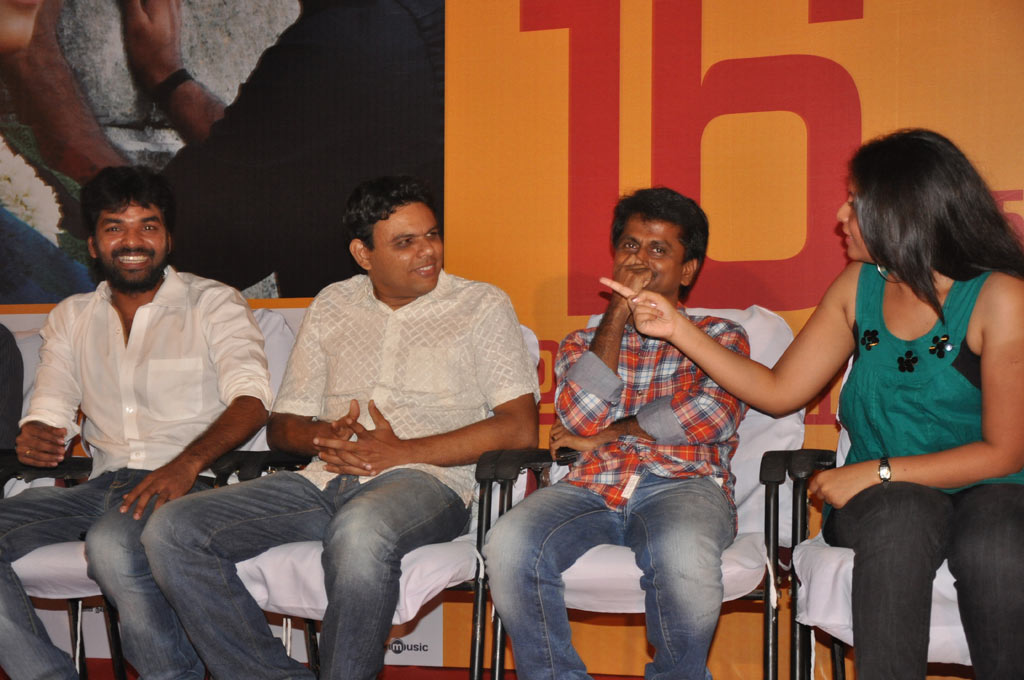 Engeyum Epothum Press Meet Event hd photo