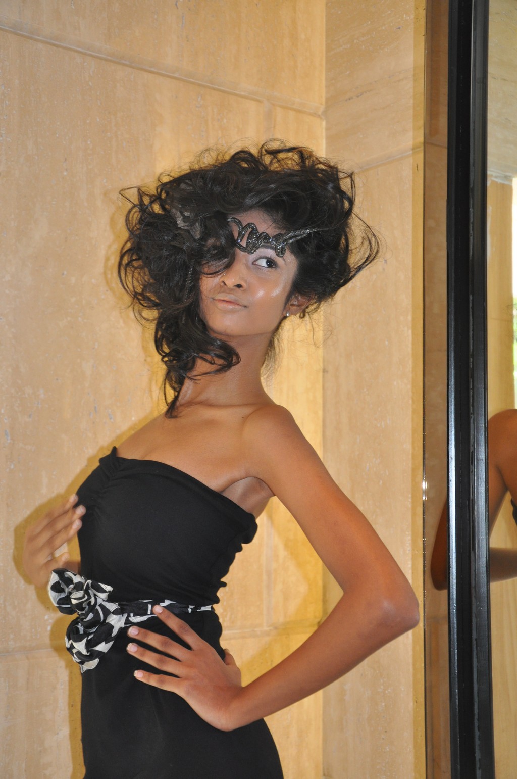 International Make up Artist Jasmine Laura at PAGE 3 Event hd photo