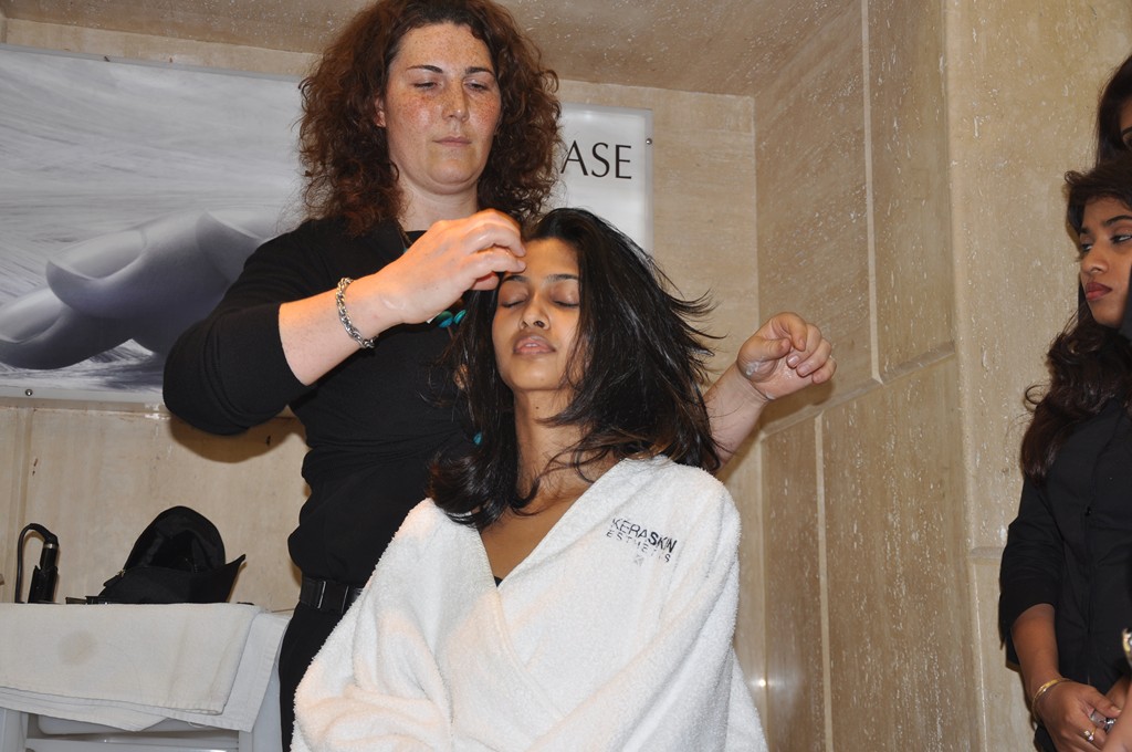 International Make up Artist Jasmine Laura at PAGE 3 Event hd photo