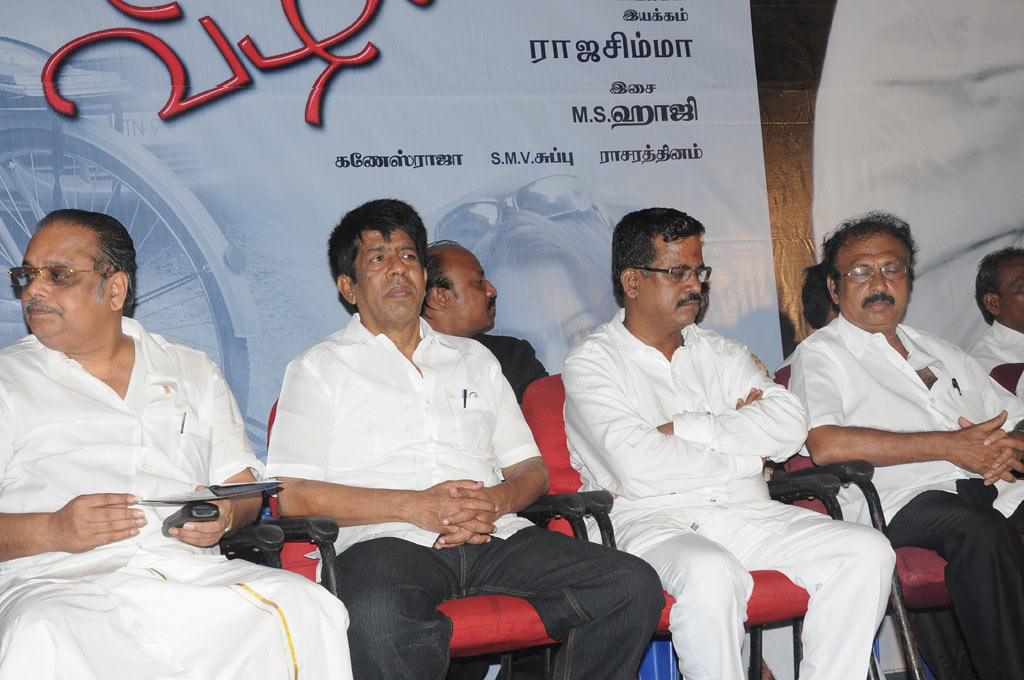 Unathu Vizhiyil Audio Launch Event hd photo