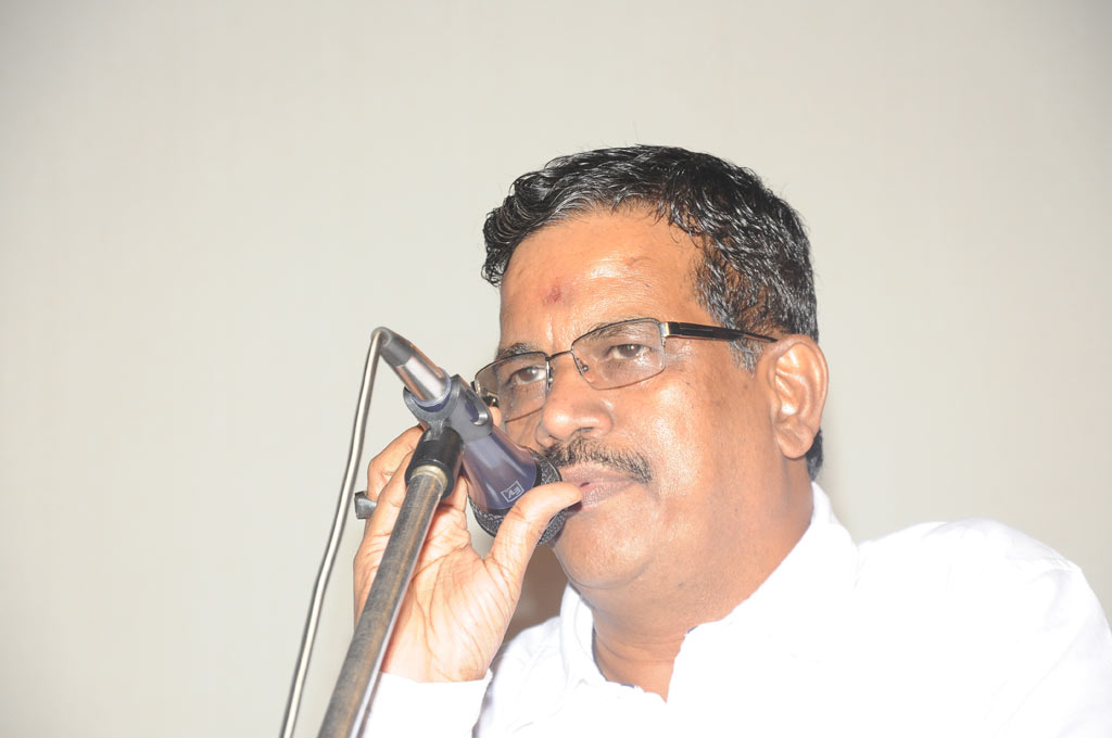 Unathu Vizhiyil Audio Launch Event hd photo