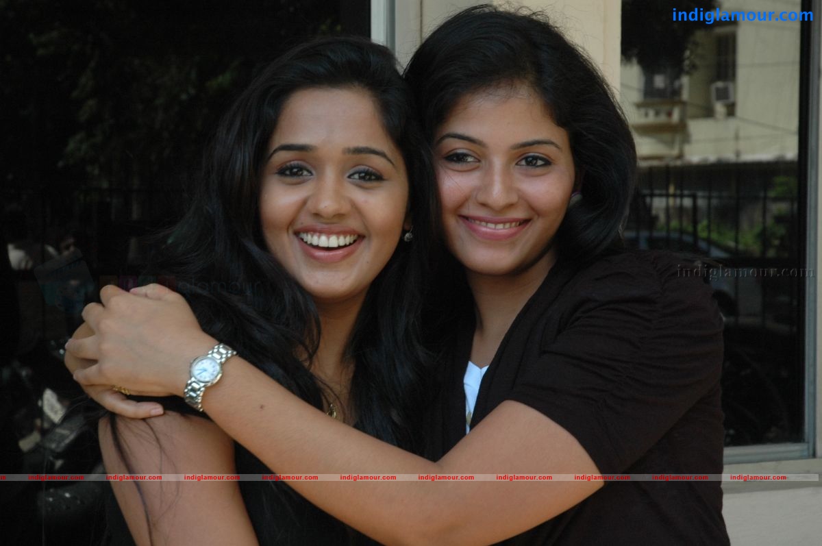 Engeyum Eppothu Premiere Show Event hd photo