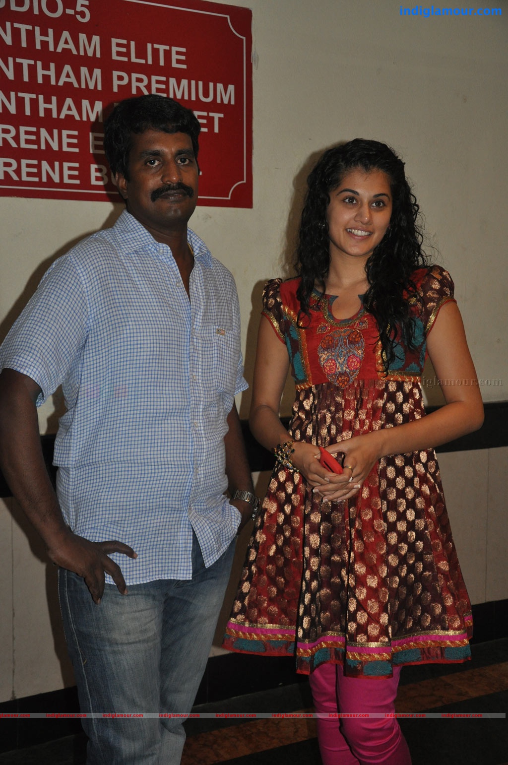 Vanthaan Ventraan Premiere Show Event hd photo
