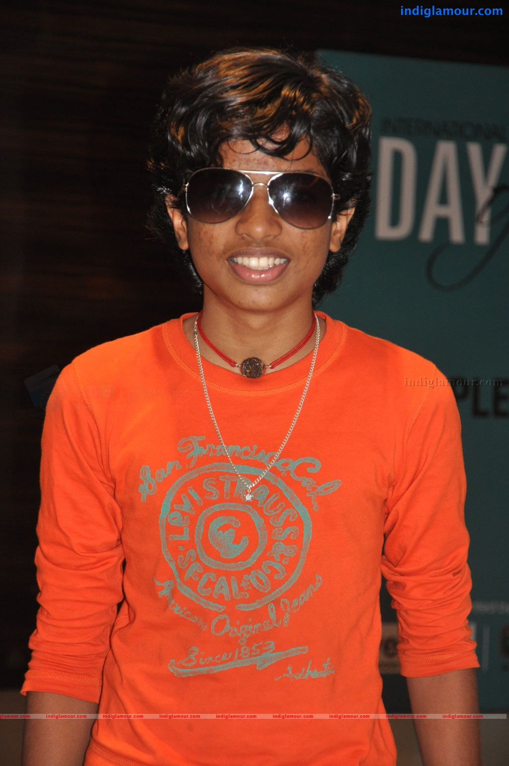Vanthaan Ventraan Premiere Show Event hd photo