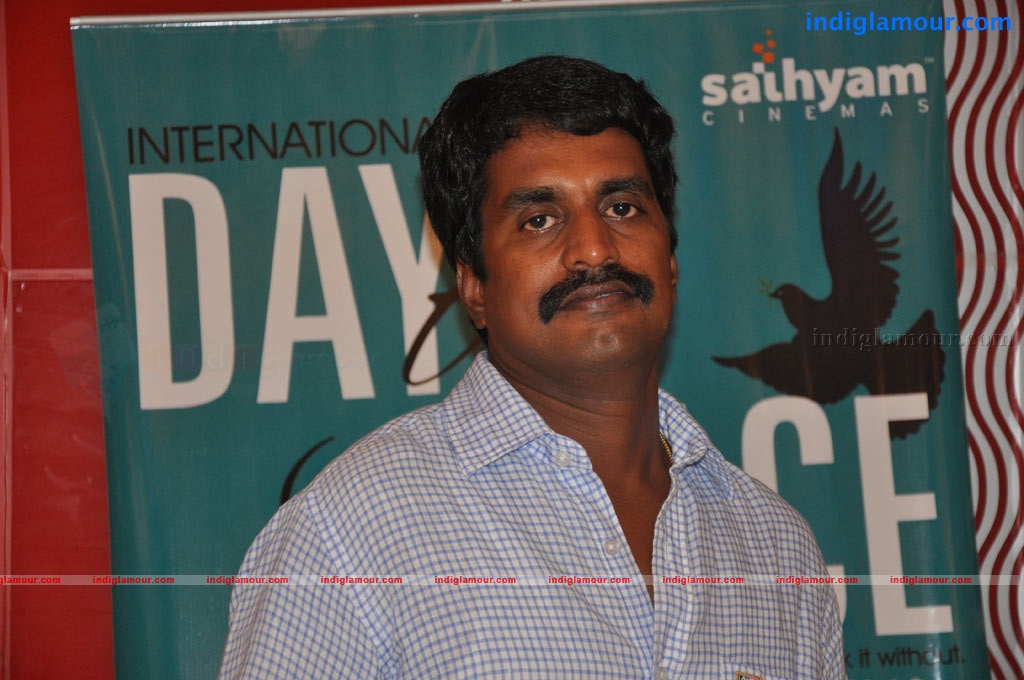 Vanthaan Ventraan Premiere Show Event hd photo