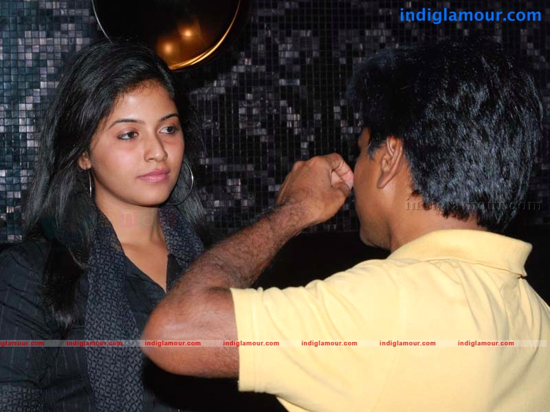 Engeyum Eppothum Press Show Event hd photo