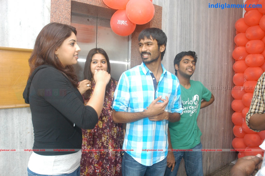 Mayakkam Enna Audio Release Event hd photo