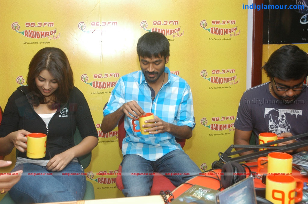 Mayakkam Enna Audio Release Event hd photo