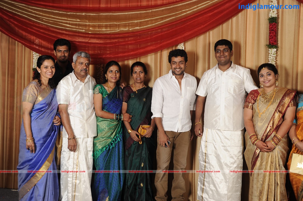 Satheesh and Anjali Engagement Event hd photo