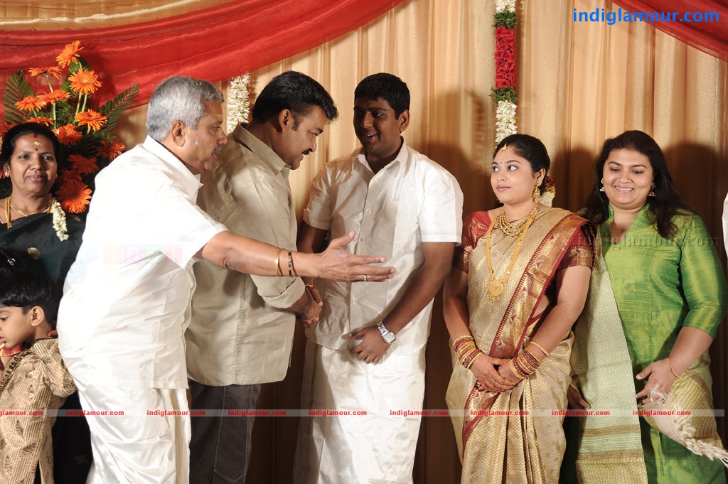 Satheesh and Anjali Engagement Event hd photo