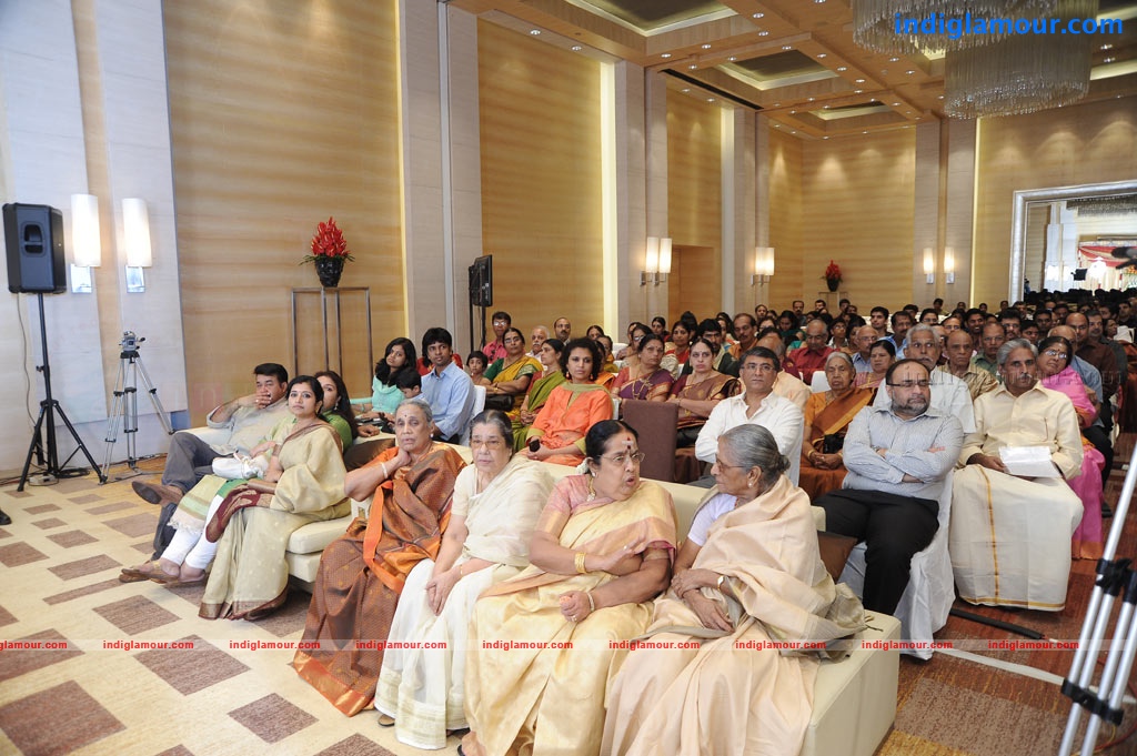 Satheesh and Anjali Engagement Event hd photo