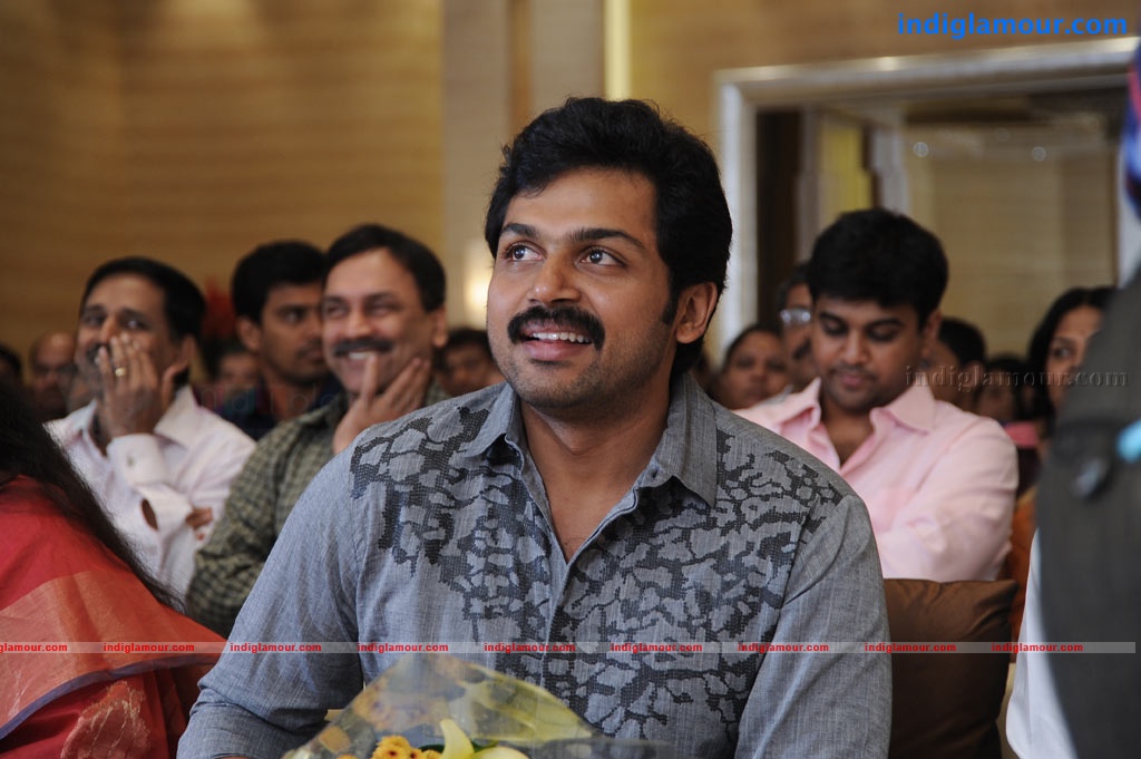 Satheesh and Anjali Engagement Event hd photo