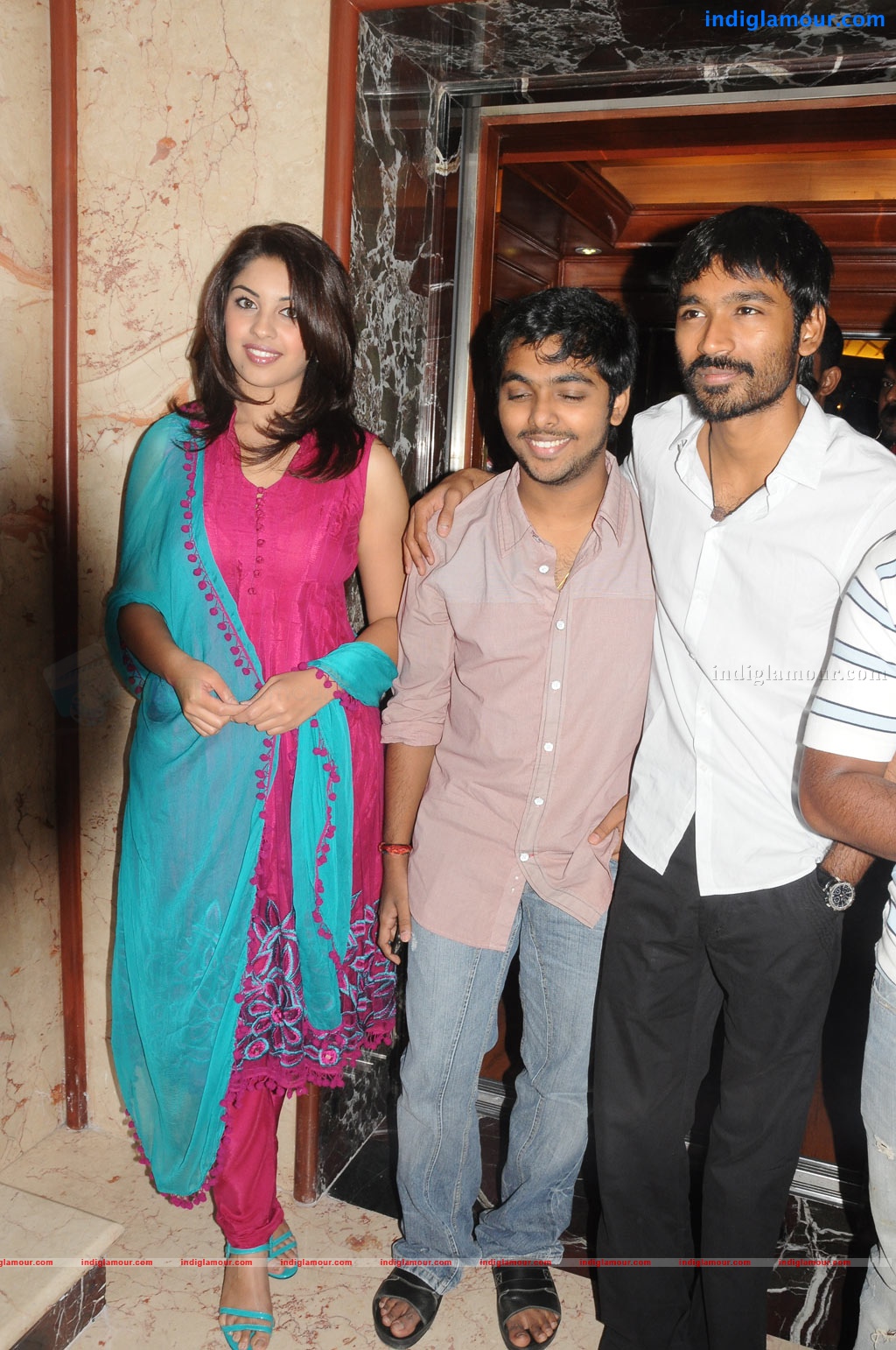 Mayakkam Enna Press Meet Event hd photo