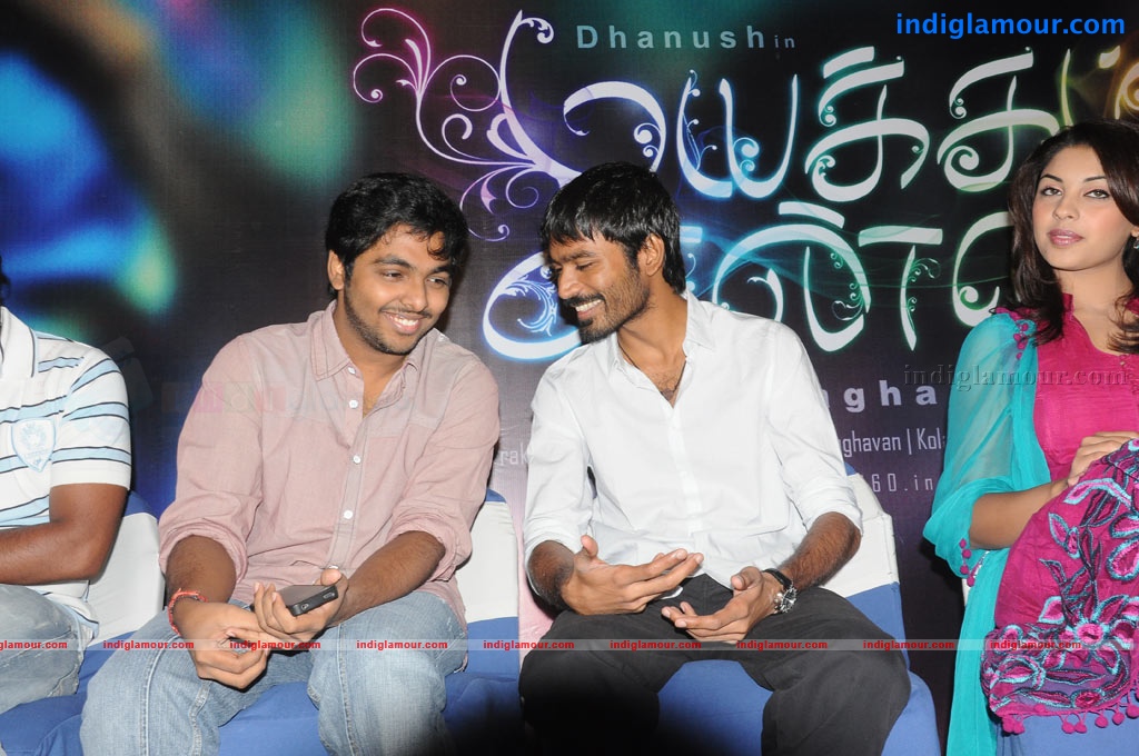 Mayakkam Enna Press Meet Event hd photo