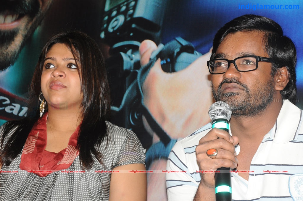 Mayakkam Enna Press Meet Event hd photo
