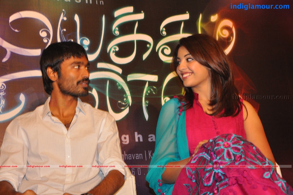Mayakkam Enna Press Meet Event hd photo