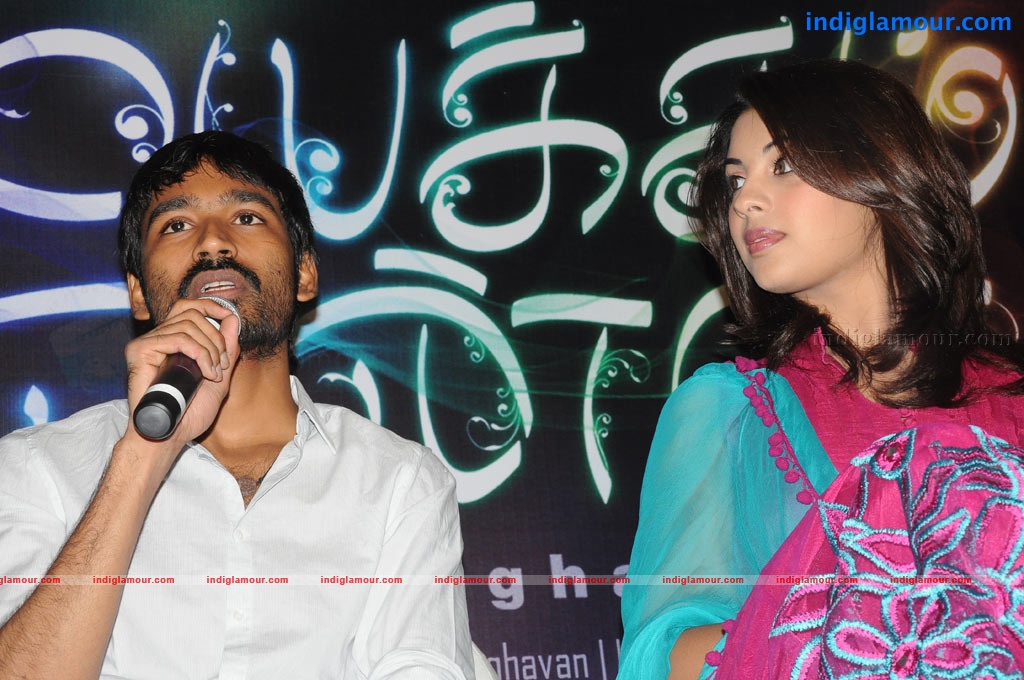 Mayakkam Enna Press Meet Event hd photo