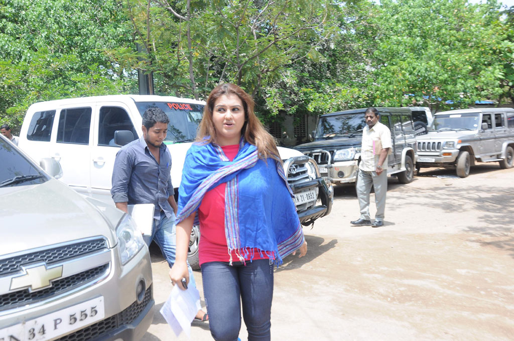 Actress Sona Press Meet Event hd photo