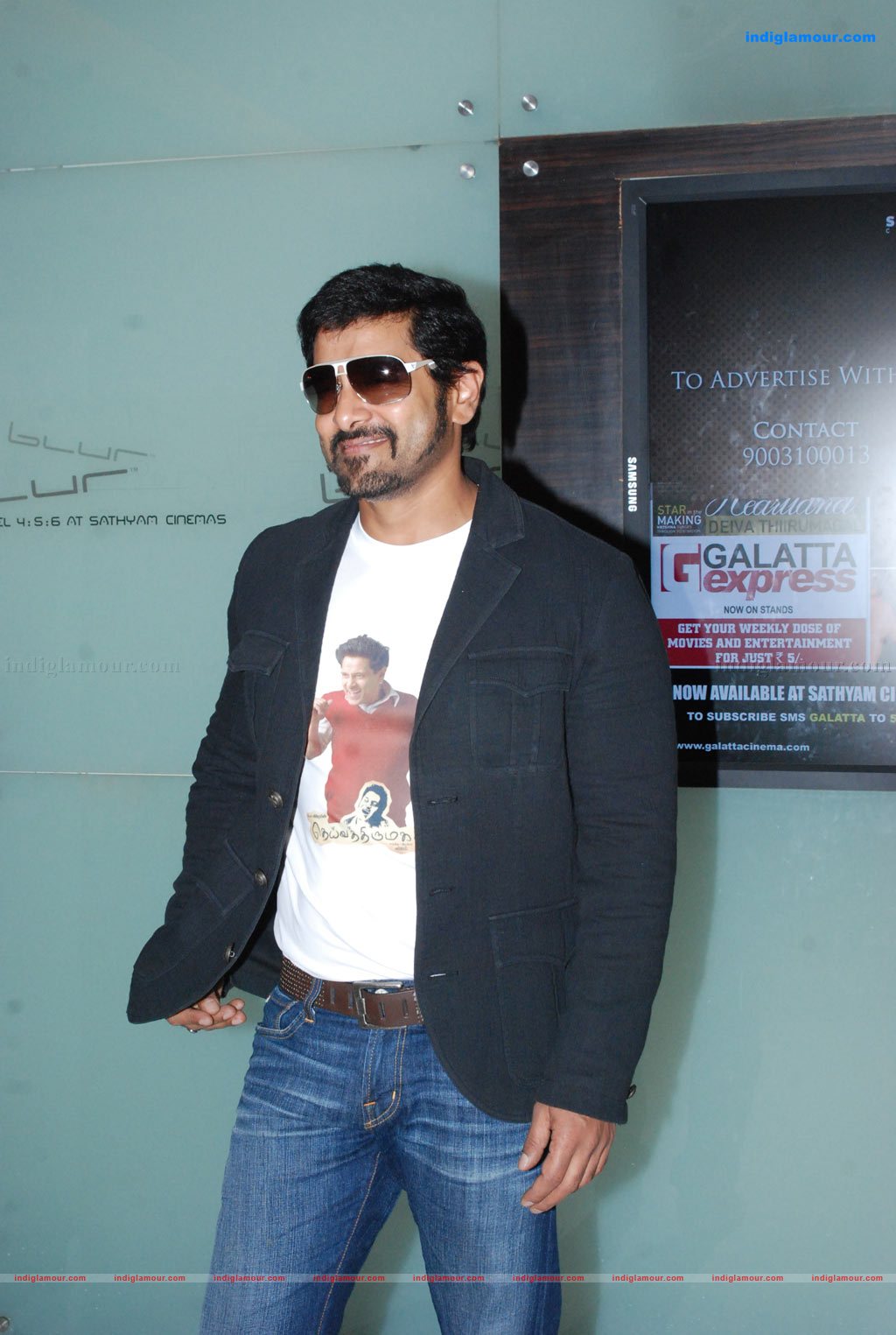 Deiva Thirumagal Premier Show Photos Event hd photo