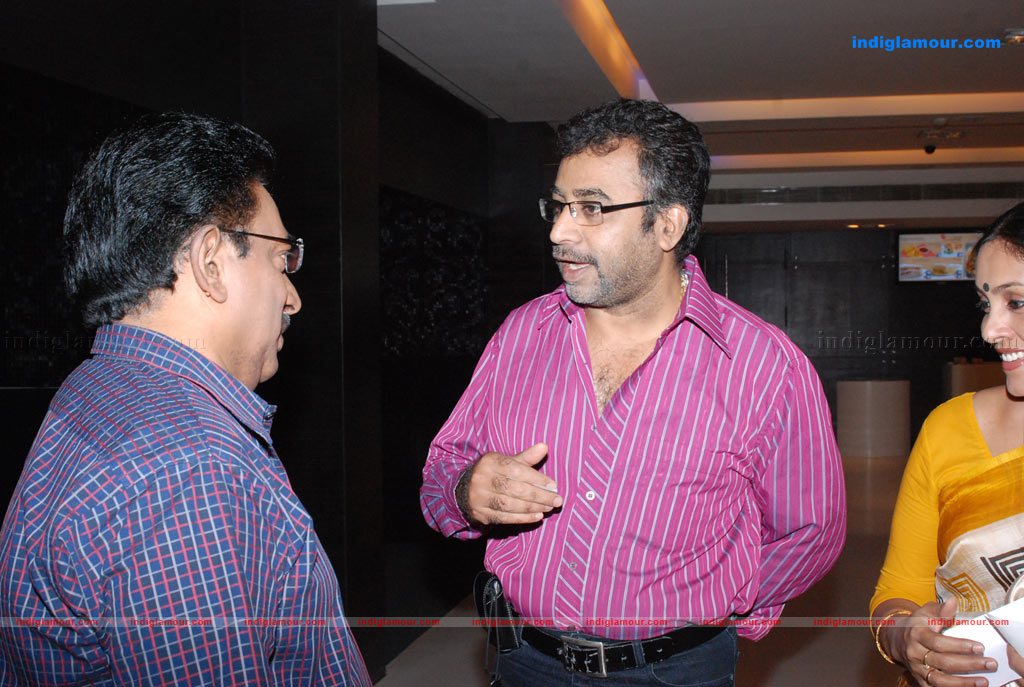 Deiva Thirumagal Premier Show Photos Event hd photo