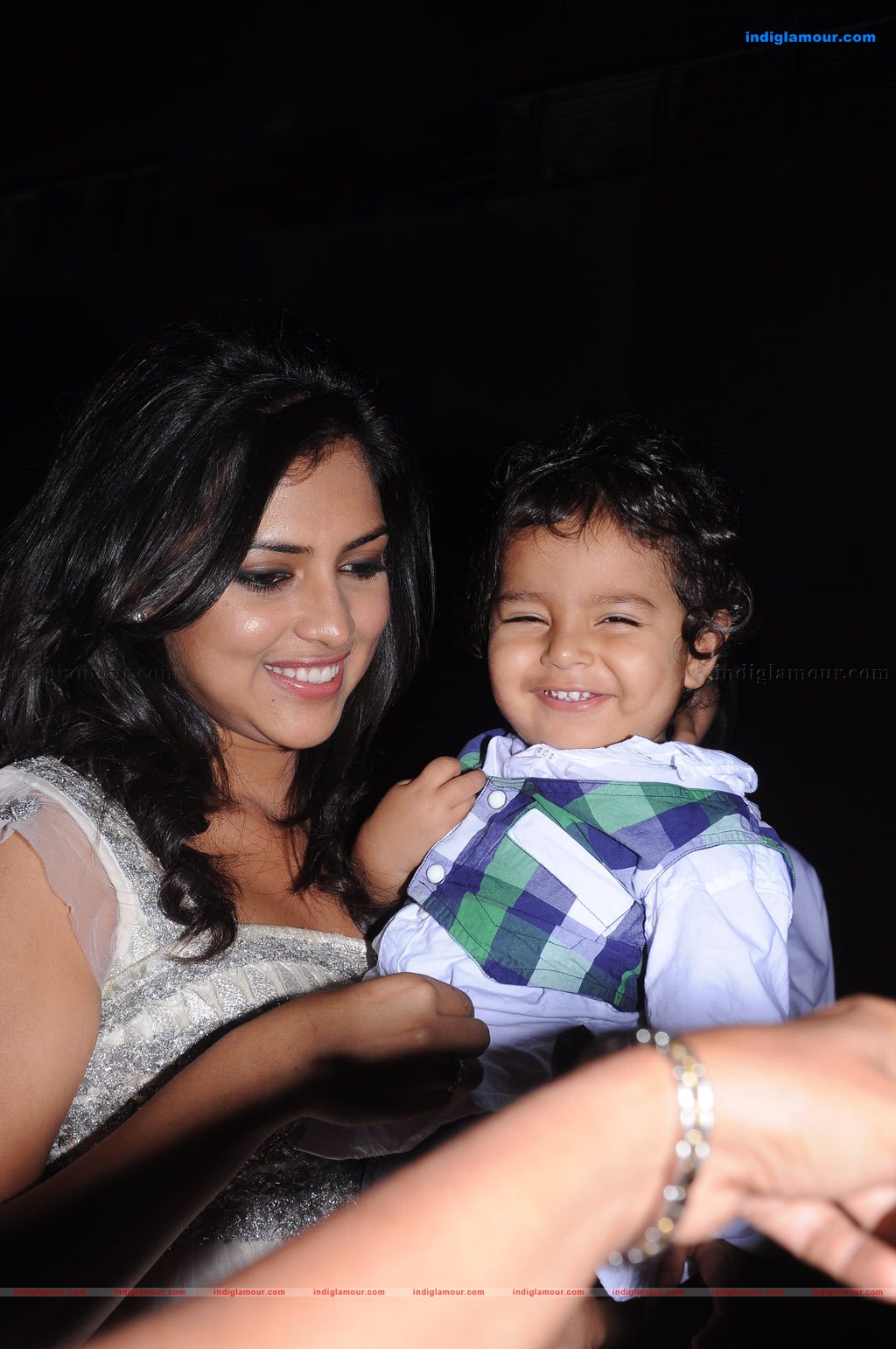 Deiva Thirumagal Press Show Photos Event hd photo