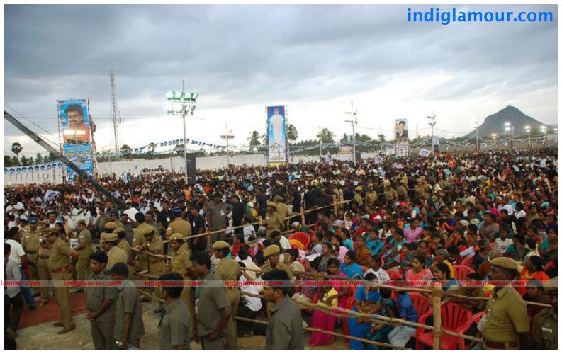 Ilayathalapathy Vijay At Selam Meeting Event hd photo