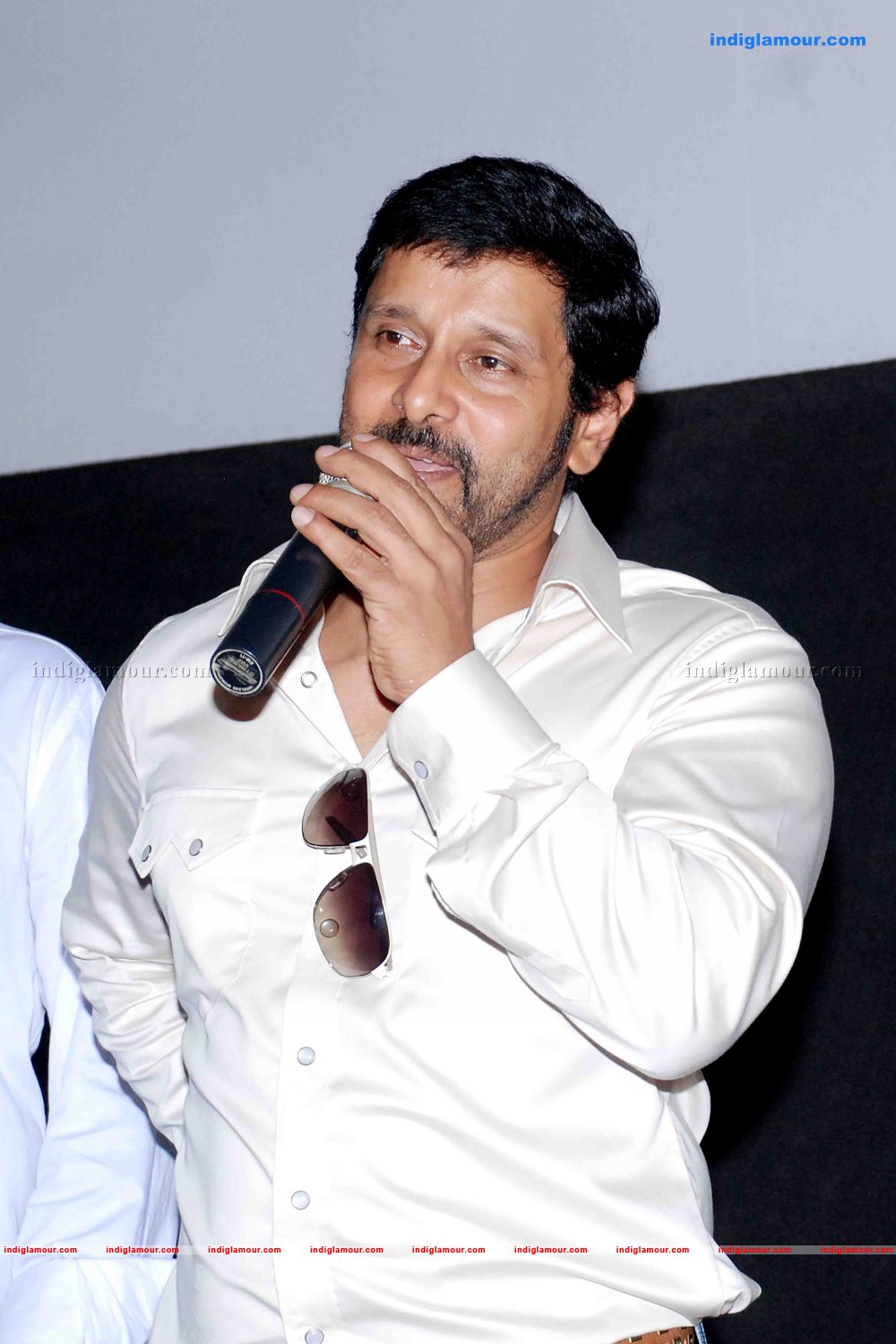 Vikram Press Meet And fans  Event hd photo