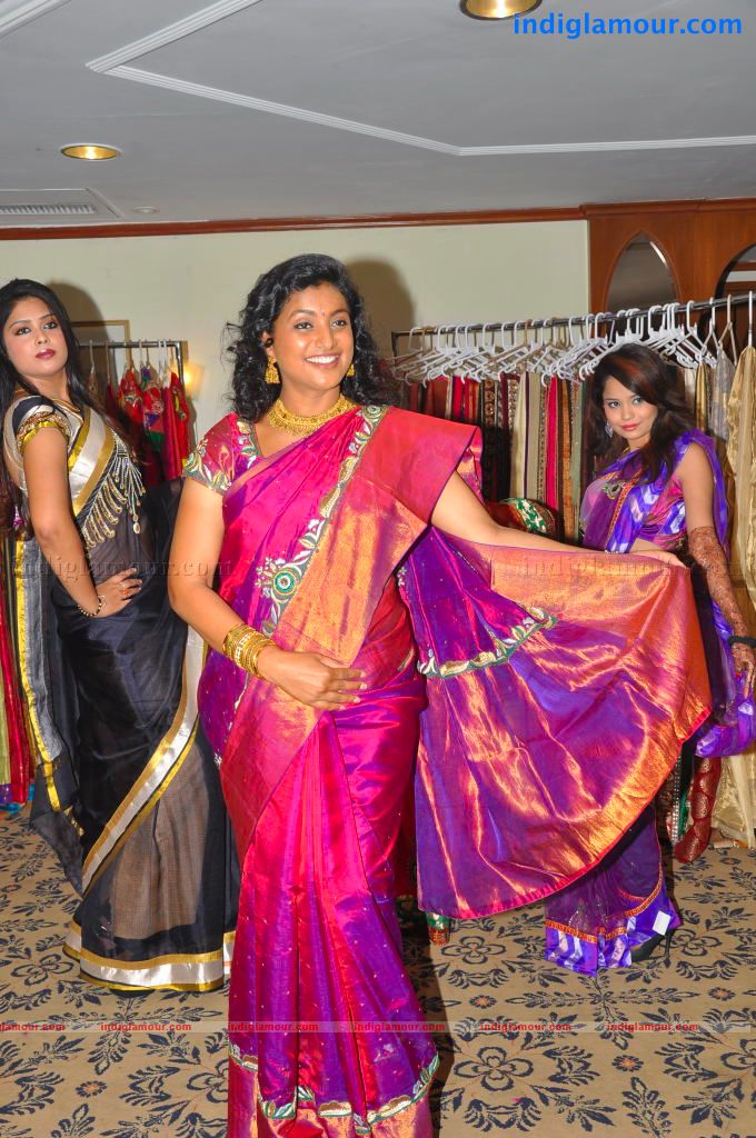 Roja and Hot Models at Chettinads Ethnic Touchz New Showroom Event hd photo