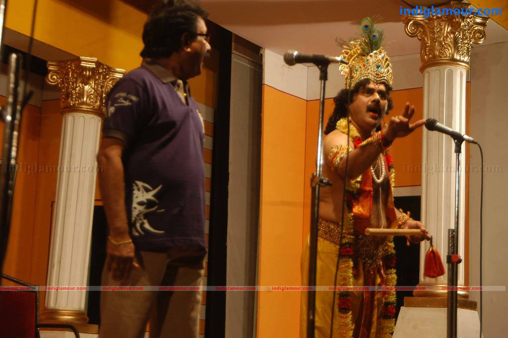 Gouthami And Akshara At Crazy Mohan's Chocolate Krishna Event hd photo
